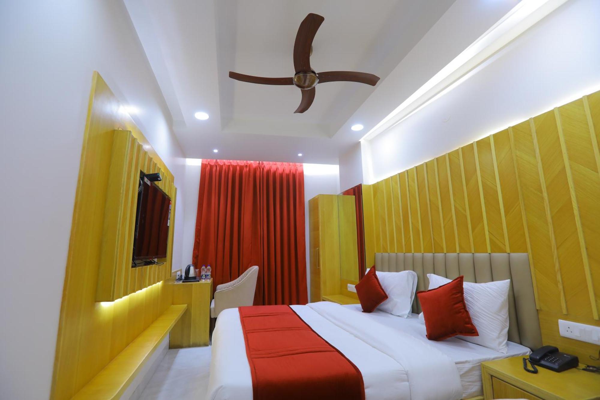 Hotel Glitz - Walk In From New Delhi Railway Station מראה חיצוני תמונה